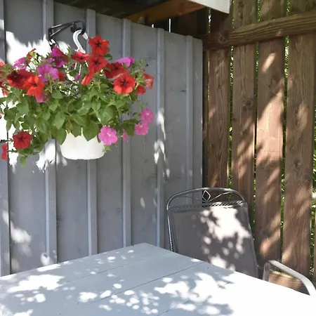 Apartment Eg Im Roten Haus Am Ostsee Radweg Ovs 103 Neu 20 Blowatz